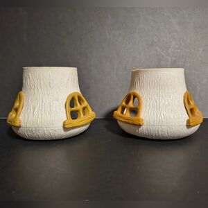 SMURFS Lot Of 2 Small House Bottoms Good Condition Schleich Vintage 1978